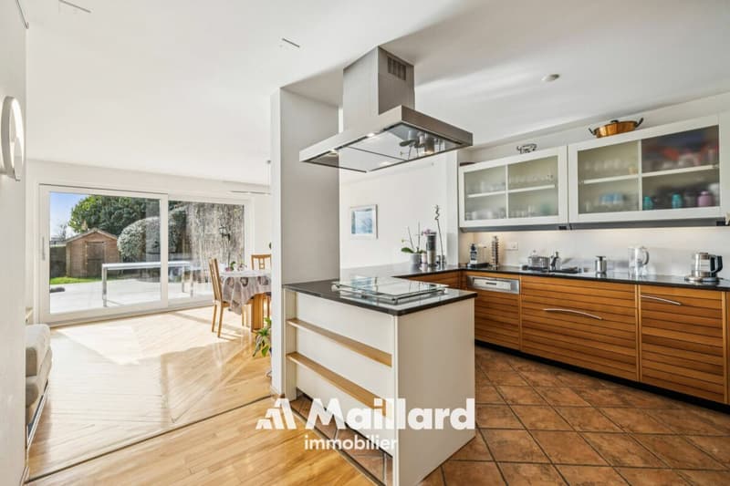 Magnifique appartement de 6.5 pièces avec vue panoramique sur les Alpes (5)