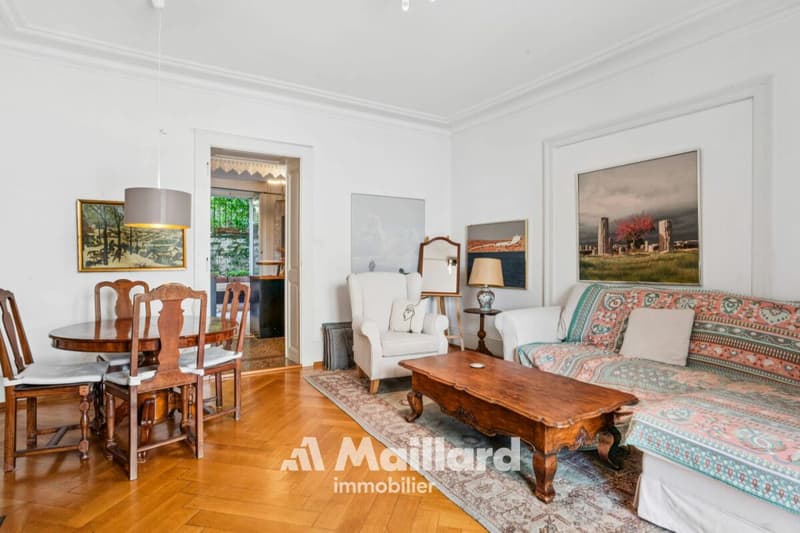 Appartement de caractère avec jardin privatif au coeur de Lausanne (2)