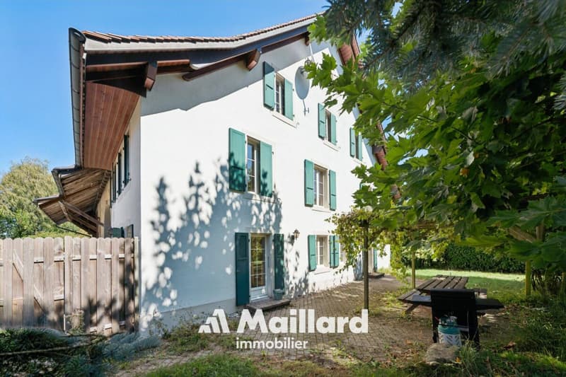 Authentique ferme de 5.5 pièces avec grange sur une vaste parcelle de 2'309 m2 (4)