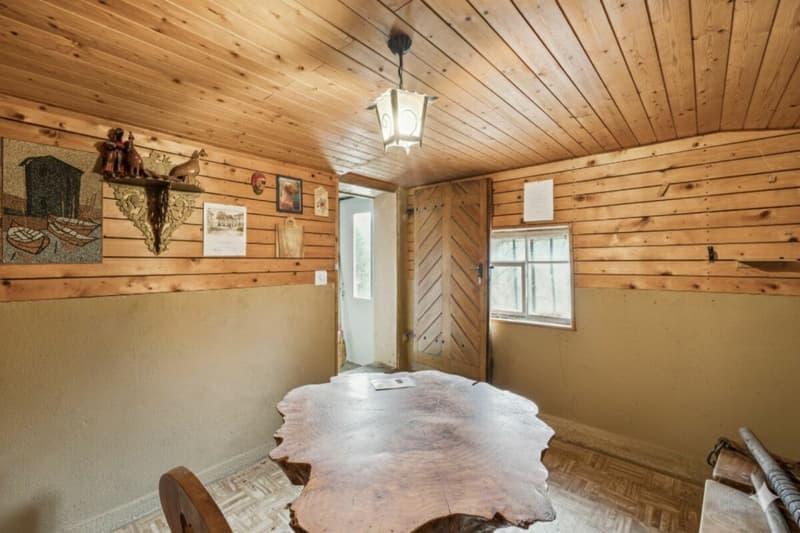 Vallorbe - Maison de 7p. à rénover avec atelier et jardin (10)