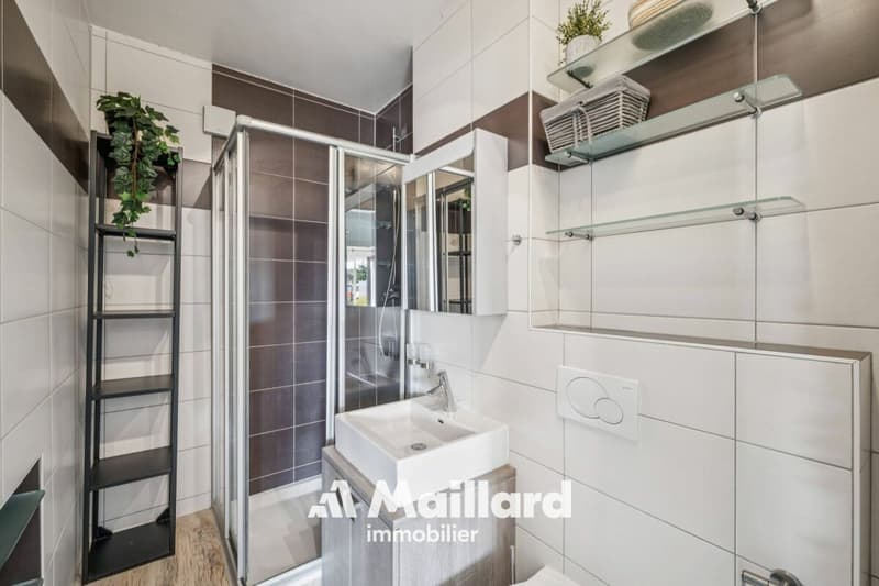 Élégant 2.5 pièces au coeur du quartier de Montchoisi (10)