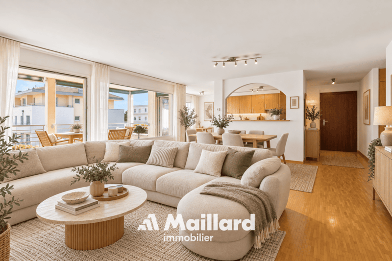 Spacieux et lumineux appartement de 5.5 pièces idéalement situé avec belles échappées sur le lac (5)
