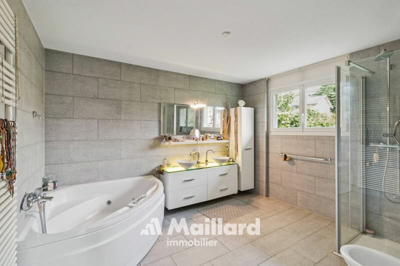 Villa indiviudelle de 7.5 pièces avec studio indépendant (8)