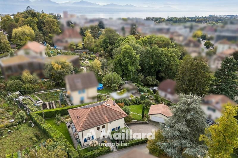 Villa indiviudelle de 7.5 pièces avec studio indépendant (12)