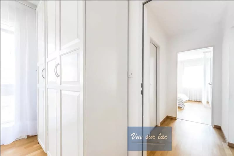 Superbe appartement meublé au bord de l'eau, au centre de Montreux (3)