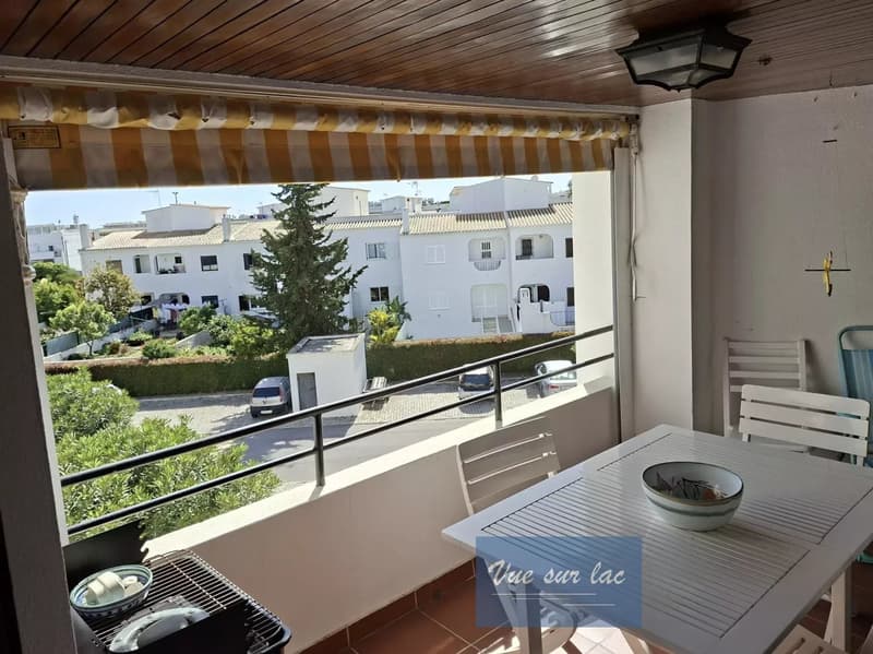 Appartement spacieux avec piscine à Porches (8)