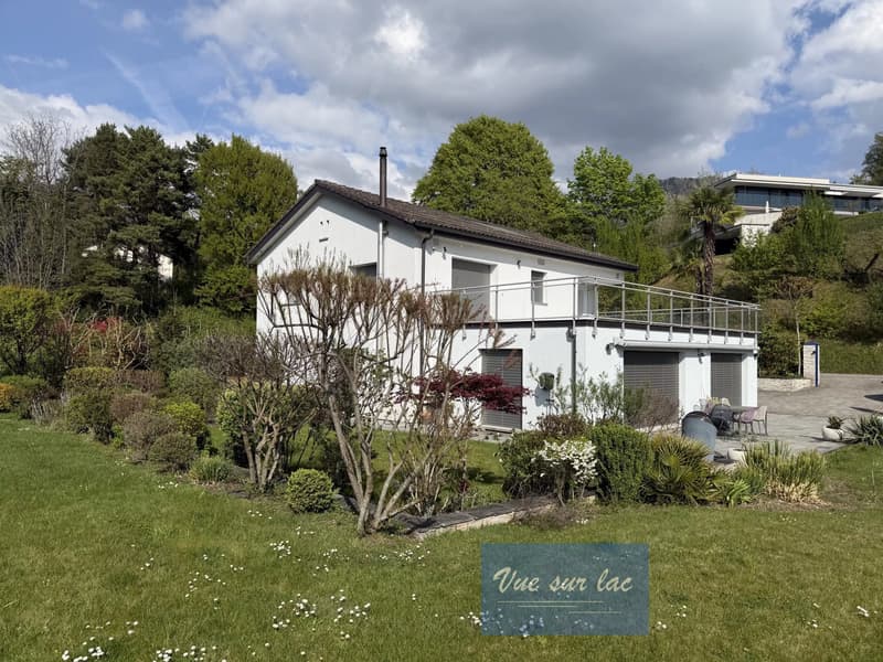 Villa individuelle contemporaine sur belle et grande parcelle (1)