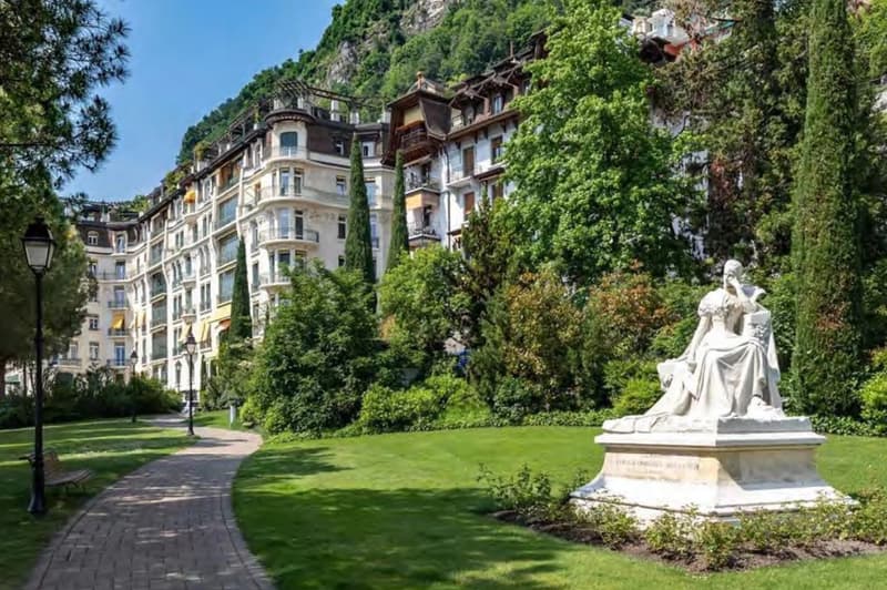 Appartement de Luxe à Territet avec Vue Magnifique (3)