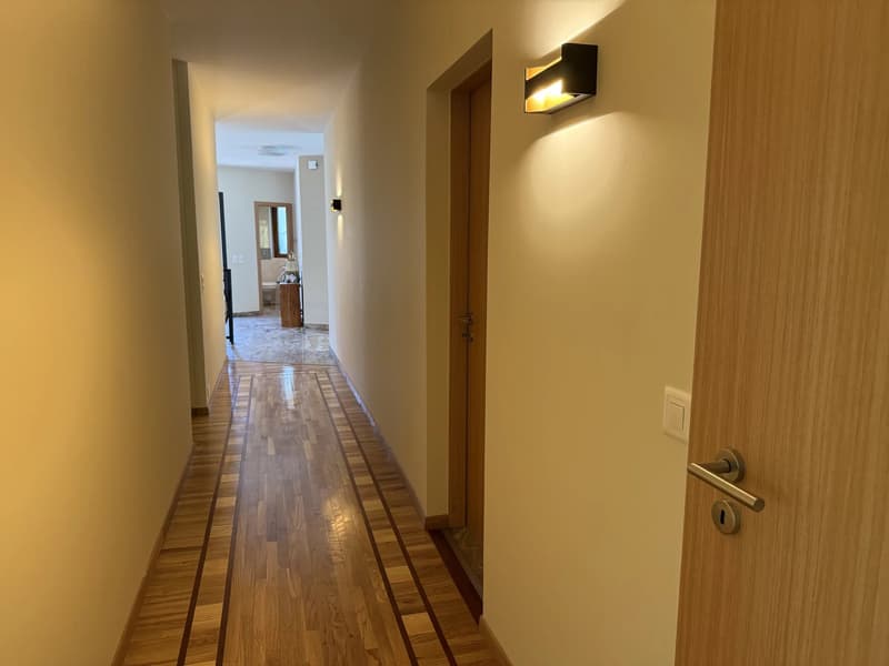3 chambres à coucher au rez-de-chaussée