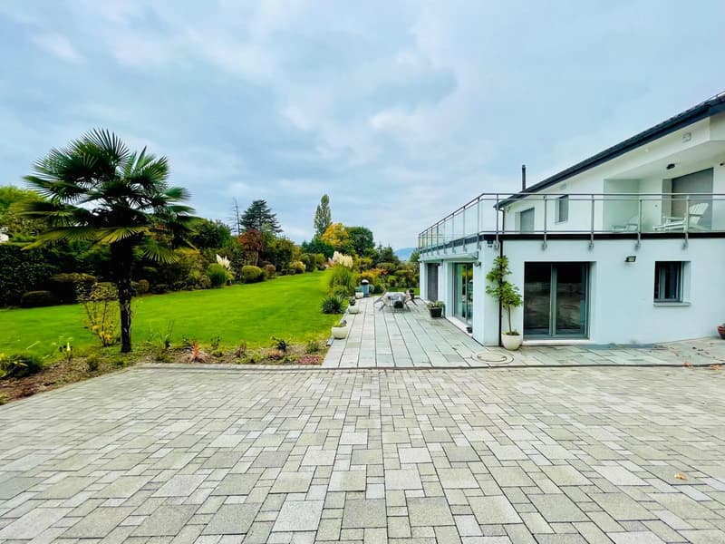Villa à louer dans un quartier résidentiel. (13)