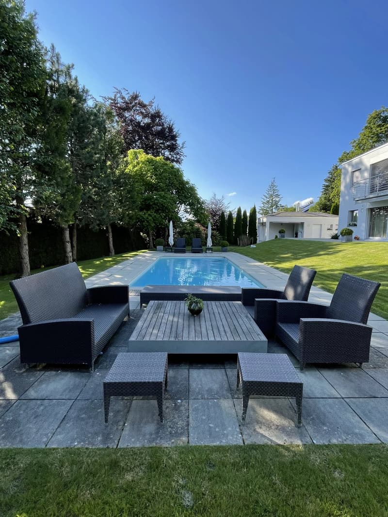 Grande villa contemporaine de 500m², piscine, calme, vue sur le Jura (1)