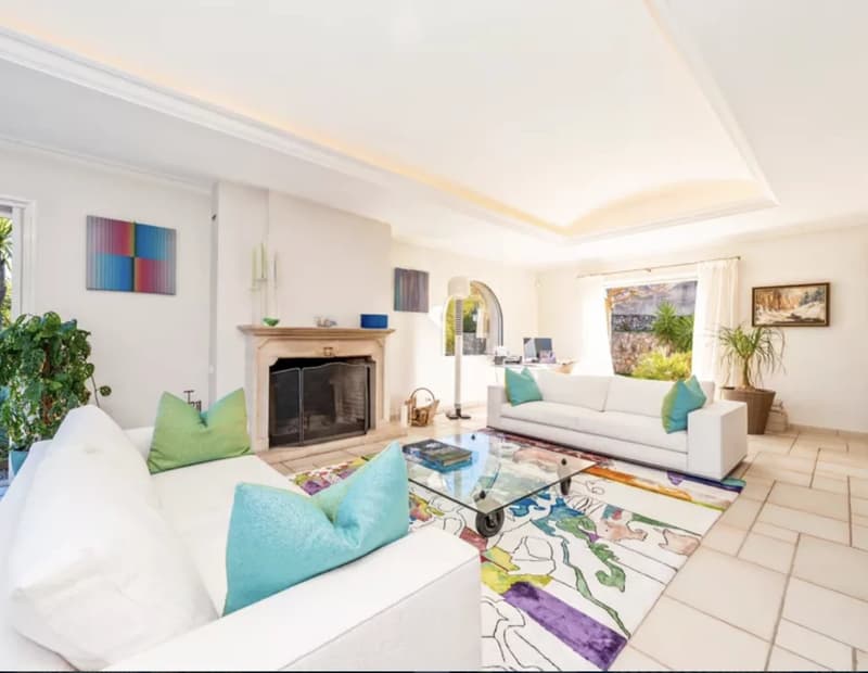 Somptueuse propriété 6 pièces avec piscine à Peymeinade (5)