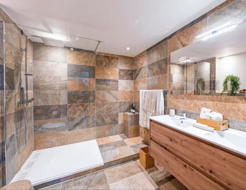 Somptueuse propriété 6 pièces avec piscine à Peymeinade (11)