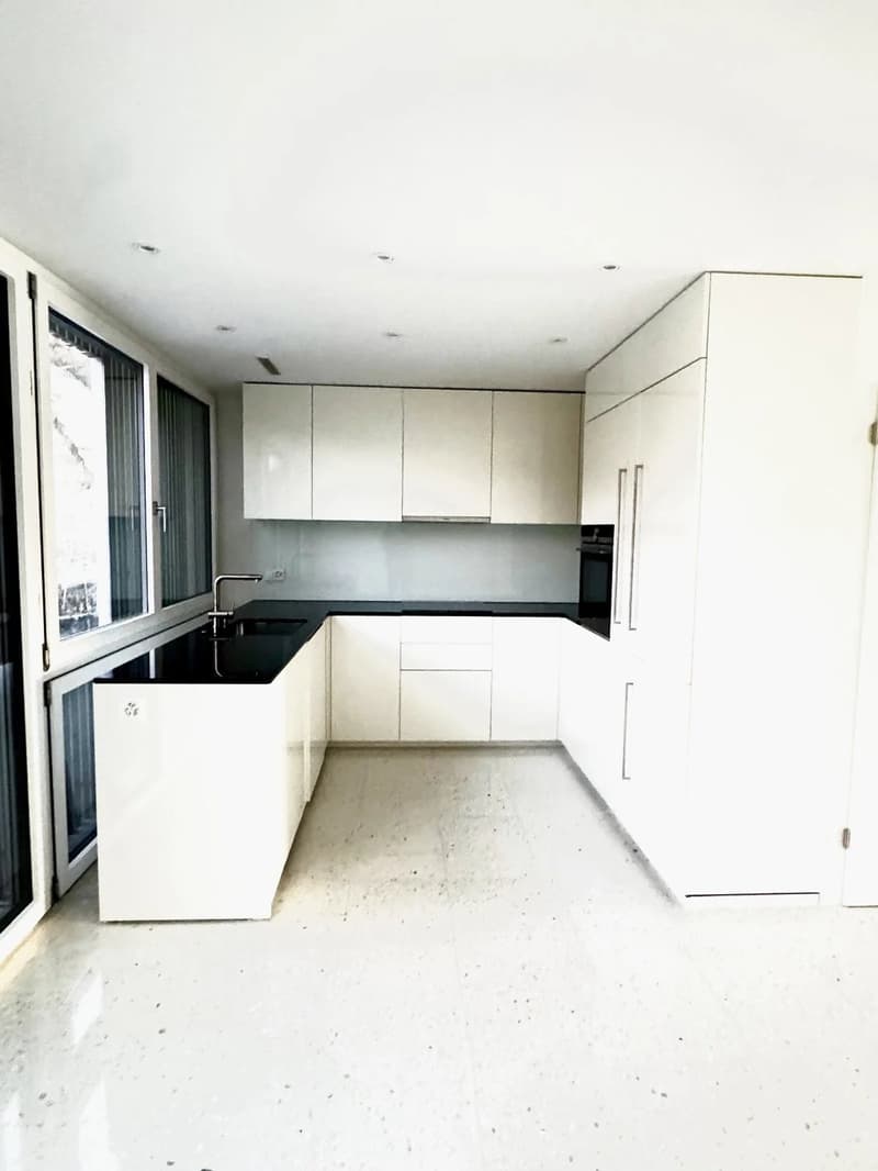 Appartement de standing avec vue imprenable à Lutry (8)