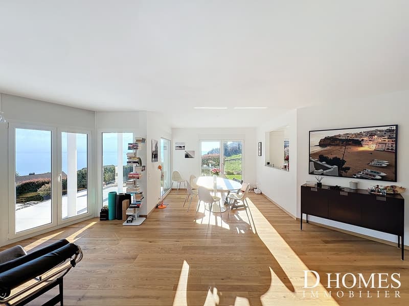 EN EXCLUSIVITÉ I Magnifique villa avec vue imprenable sur le lac (9)