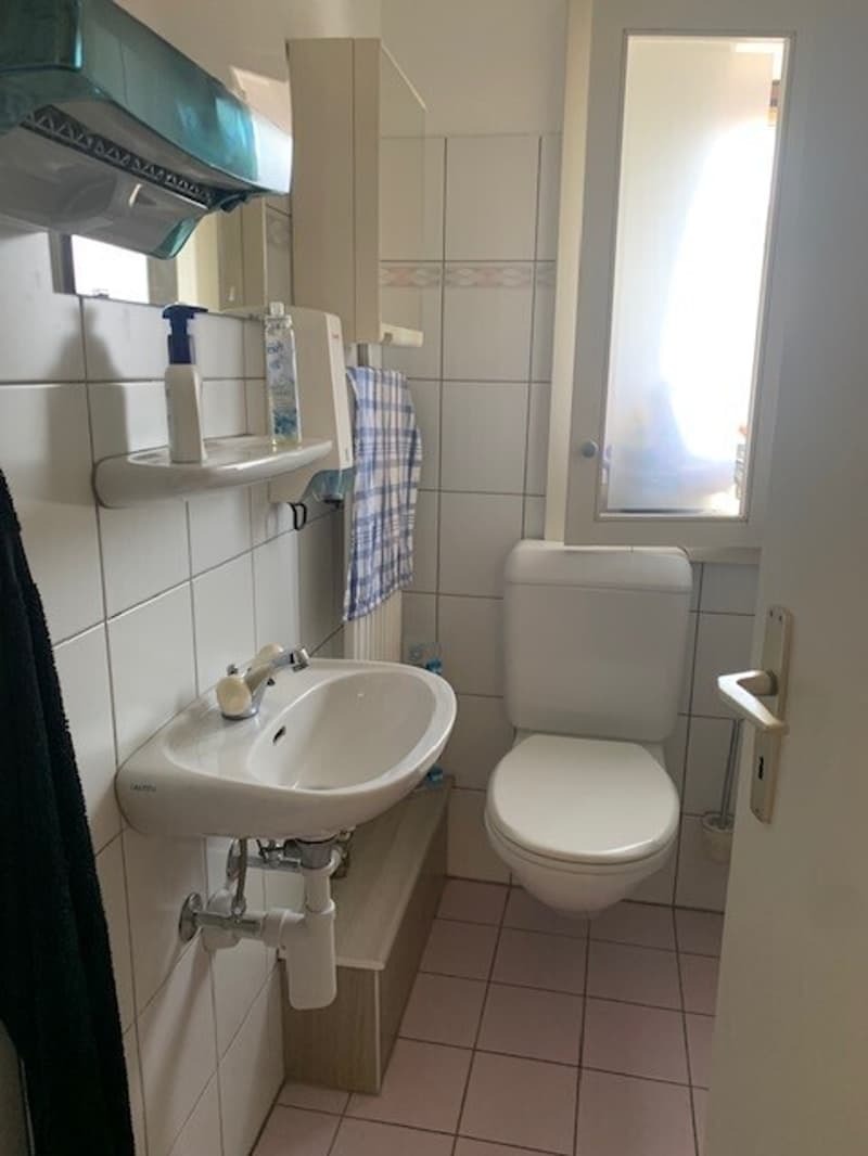 Surface commerciale de 57 m2 au centre de Châtel-St-Denis (4)