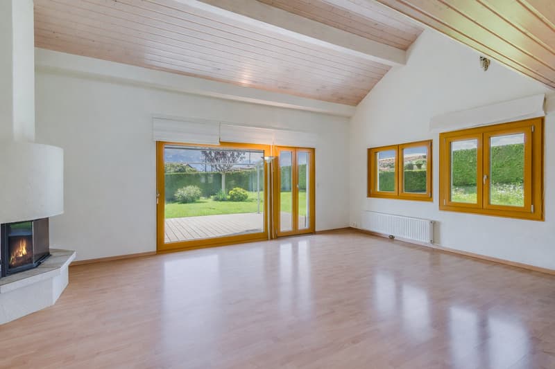 Villa individuelle avec grands volumes, jardin plat et ensoleillement optimal – Commune de Blonay (3)