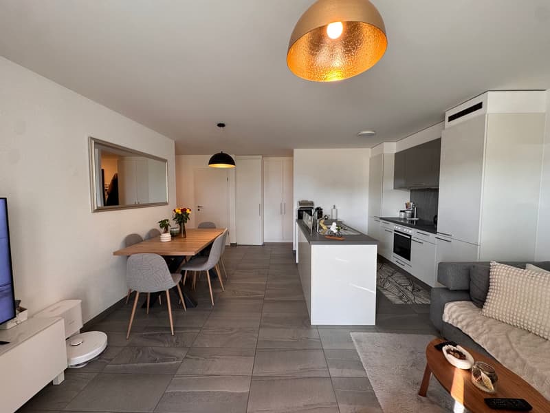 Bel appartement de 3,5 pièces proche des commodités (3)