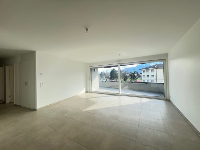 Beau 3.5 pièces avec balcon-terrasse dans résidence Minergie récente (1)