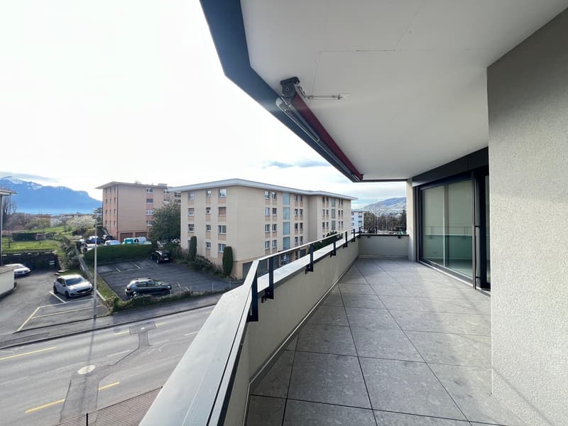 Beau 3.5 pièces avec balcon-terrasse dans résidence Minergie récente (5)