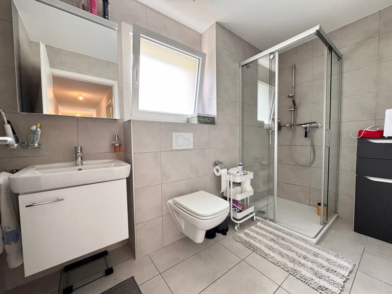 Spacieux appartement en duplex de 5.5 pièces à Noville (5)