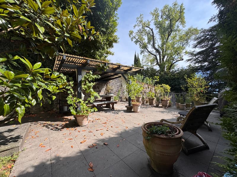 Charmant appartement de 4 pièces avec belle vue sur le lac (15)