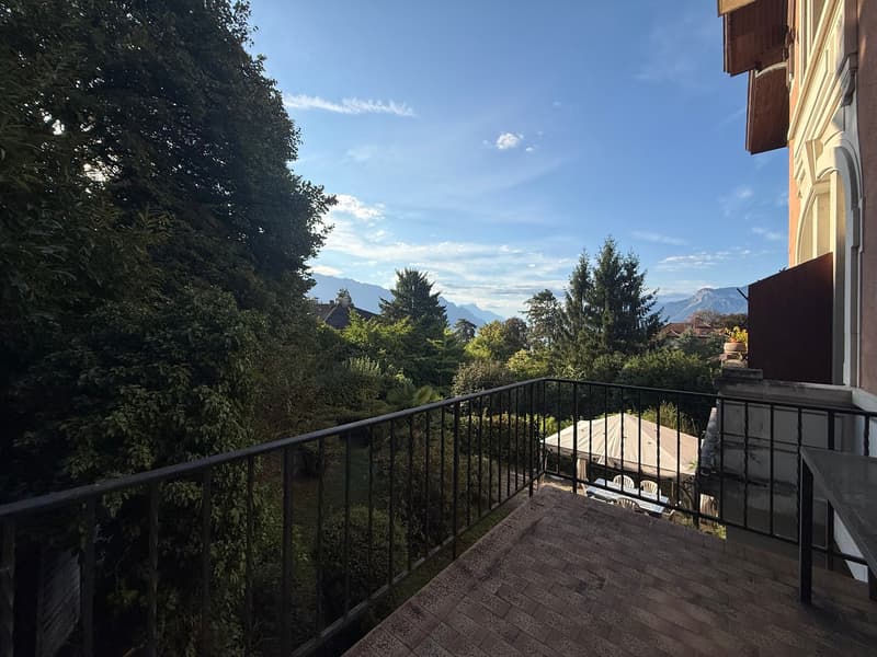 Charmant appartement de 2 pièces avec balcon à La Tour-de-Peilz (3)