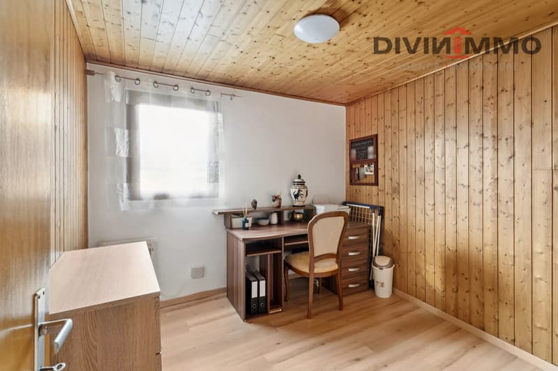 Duplex de 5.5 pièces dans une maison villageoise (12)
