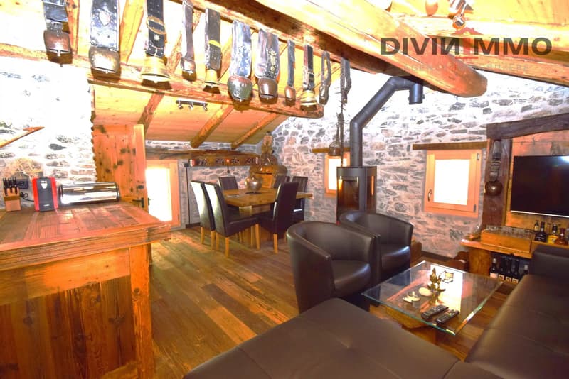 Chalet atypique aux Mayens-de-My de Conthey (4)