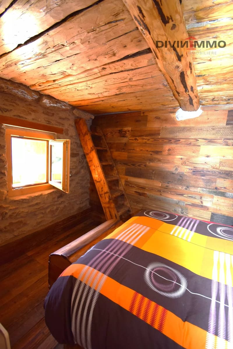 Chalet atypique aux Mayens-de-My de Conthey (11)