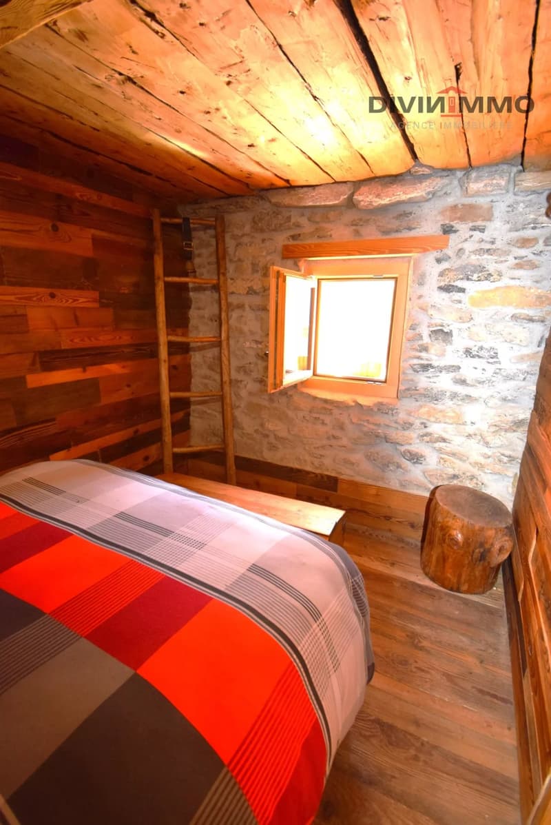 Chalet atypique aux Mayens-de-My de Conthey (9)