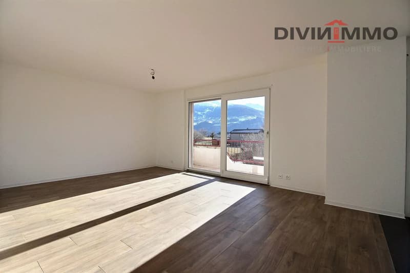 Bel appartement de 4.5 pièces avec box et place de parc (10)