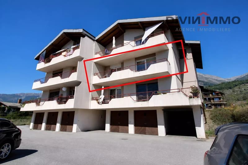 Bel appartement de 4.5 pièces avec box et place de parc (1)