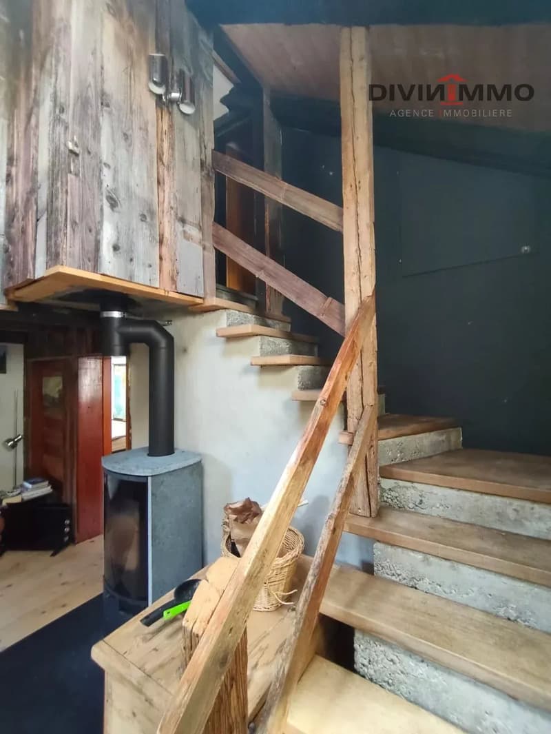 Chalet de charme dans une situation privilégiée (5)