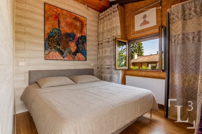 Chambre 1 (Rez supérieur) / Bedroom 1 (Upper Ground Floor)