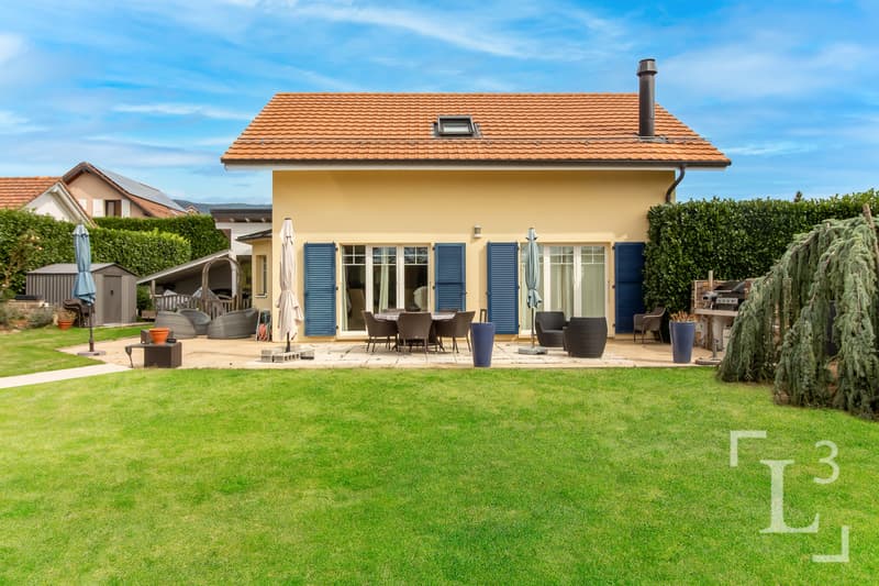 Jardin - Terrasse / Garden - Terrace