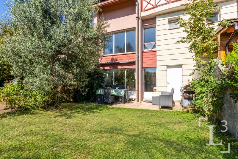 Jardin et terrasse / Garden - Terrace