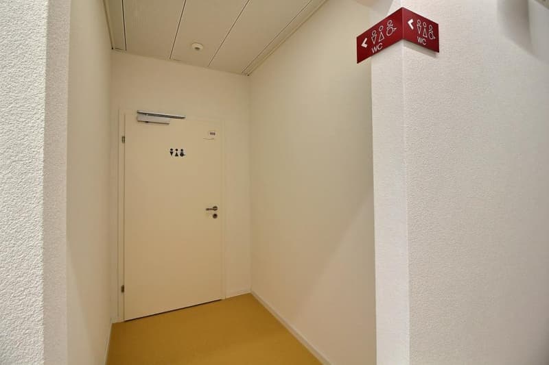 A louer dans les halles modulables du Marly Innovation Center : Surfaces d'activités de 49 m2 à 208 m2 (9)