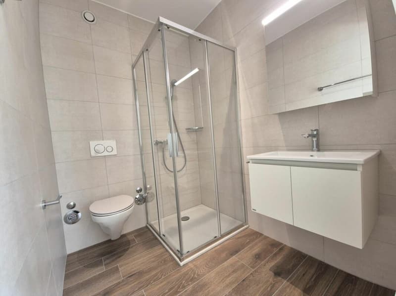 Salle de douche pièce joker