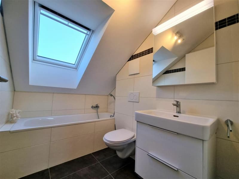 Grandcour - Appartement meublé 3.5 pièces au dernier étage (10)