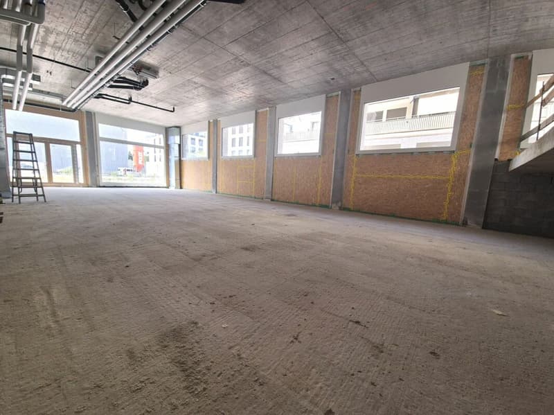 Prairie 2 - Surfaces commerciales de 82 m2 à 171 m2 au rez-de-chaussée (3)