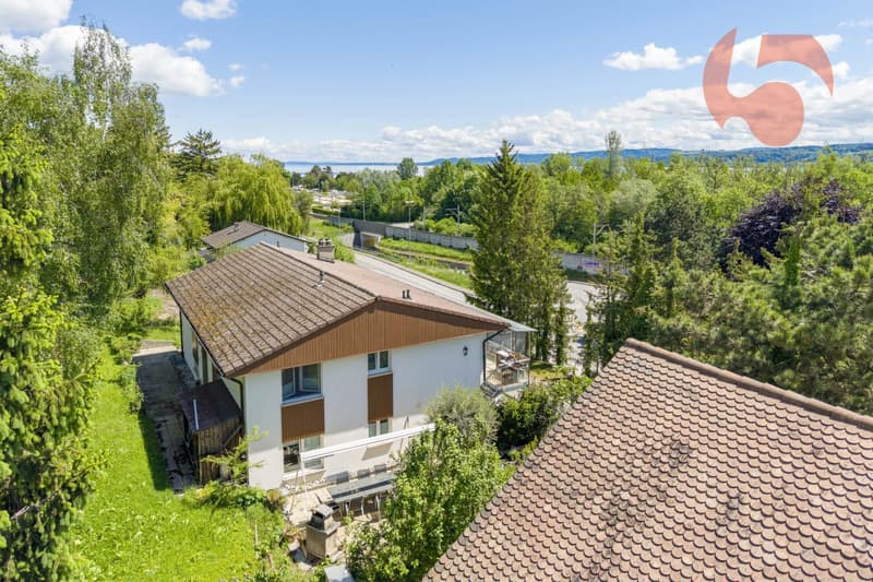 Villa individuelle avec revenu locatif à deux pas du lac (12)