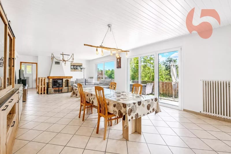 Villa individuelle avec revenu locatif à deux pas du lac (7)
