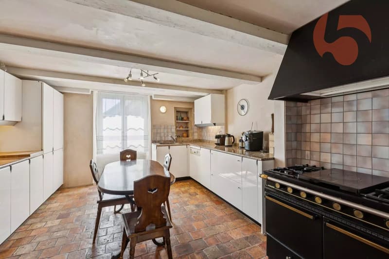 Une maison villageoise de caractère au charme d'autrefois (11)