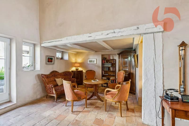 Une maison villageoise de caractère au charme d'autrefois (6)