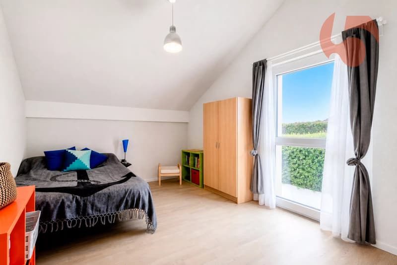 Magnifique villa de 4.5 pièces avec vue panoramique sur le Jura et la campagne environnante (9)