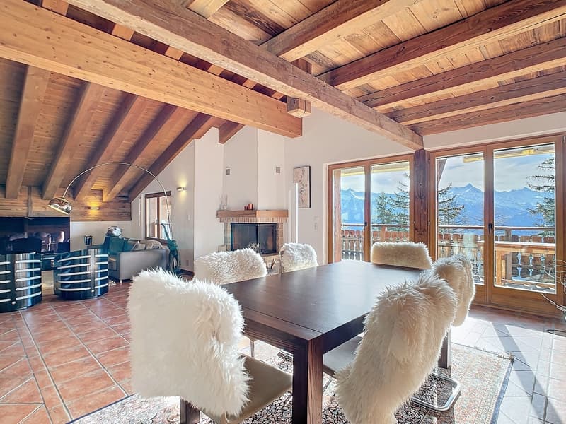 Magnifique attique en duplex à Crans-Montana - Vue imprenable (12)