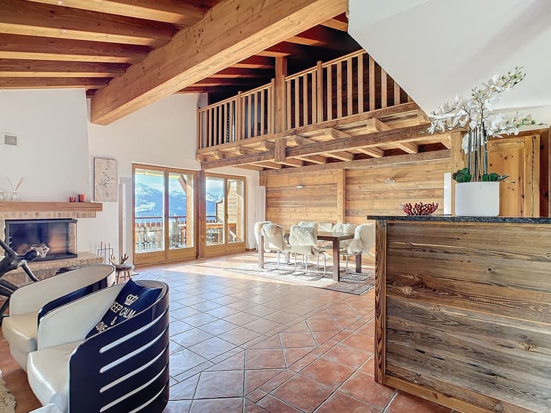 Magnifique attique en duplex à Crans-Montana - Vue imprenable (5)