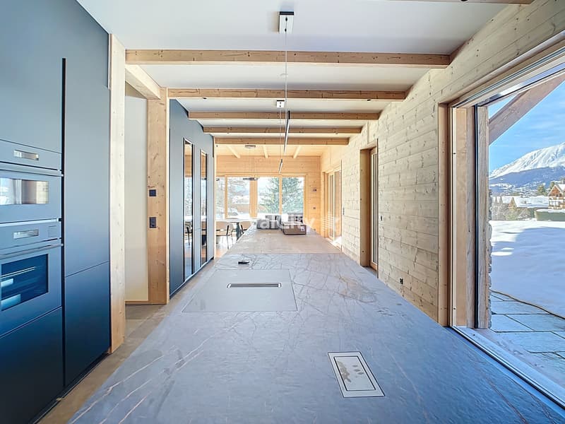 Le Luxe Absolu : Chalet d'Exception à Crans-Montana (11)