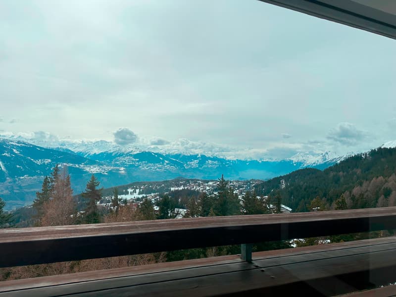 Tour Super Crans : Art de vivre et Vue Spectaculaire (6)